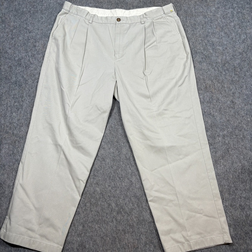 L.L. Bean Chino Pants Men's Size 42 Comfort Waist Pleated 100% Cotton Casual